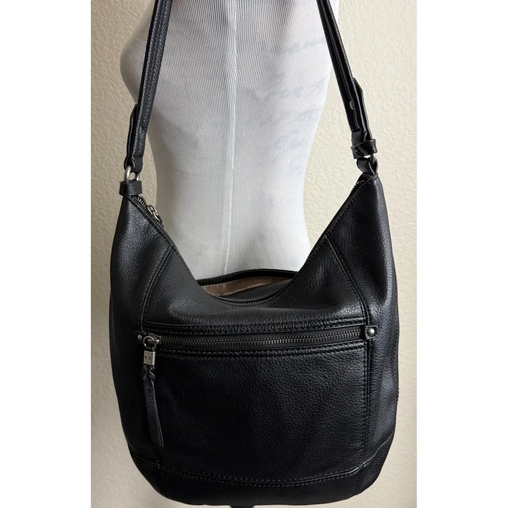 The Sak Sequoia Hobo Handbag Black Soft Leather Slouchy Handbag NO Charm